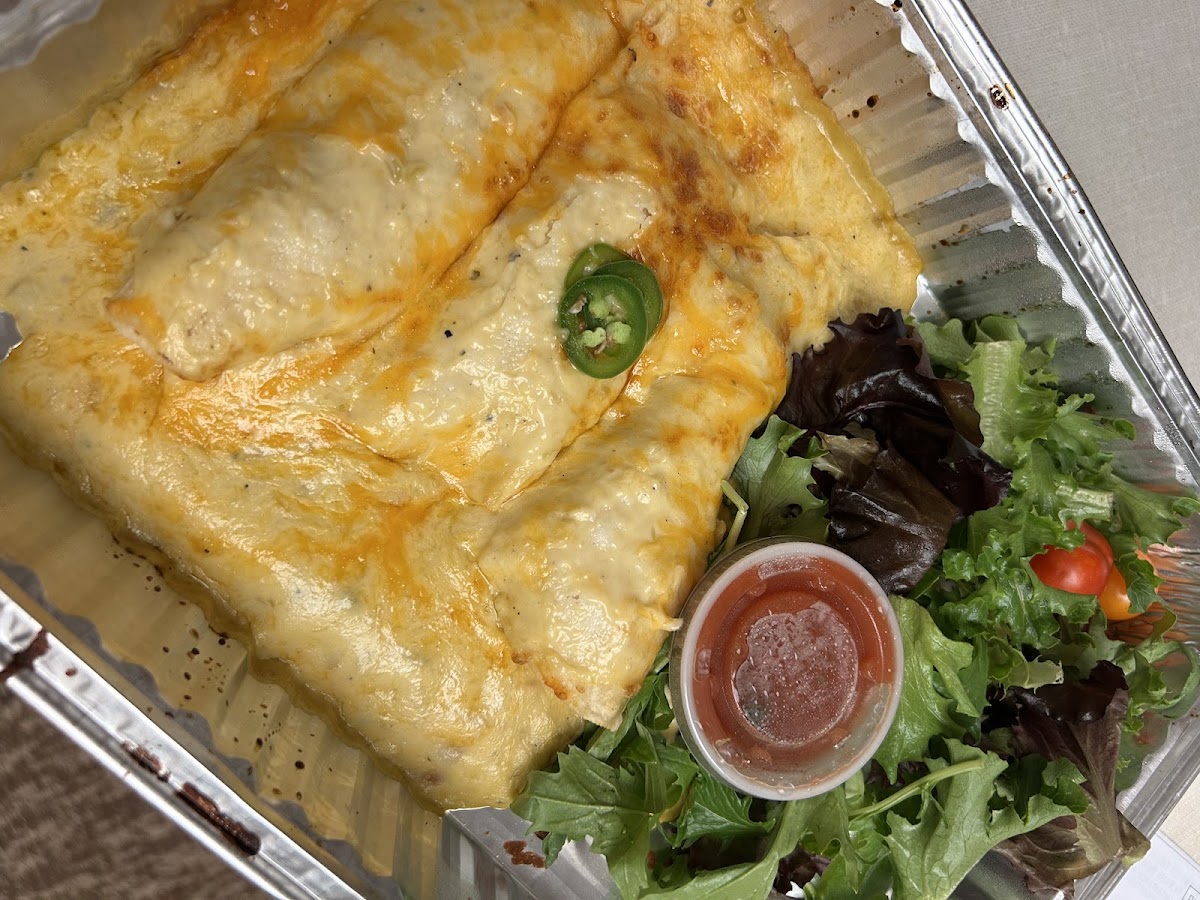 Stray Cat Chimmi Shack